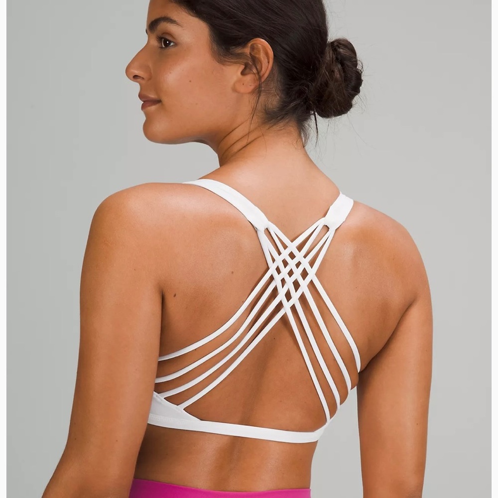 Lululemon Free to be Wild Sports Bra